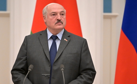 По словам Александра Лукашенко, Зеленский пытался своими словами копировать стиль политического общения Трампа, однако потерпел неудачу и в этом вопросе По словам Александра Лукашенко, Зеленский пытался своими словами копировать стиль политического общения Трампа, однако потерпел неудачу и в этом вопросе
