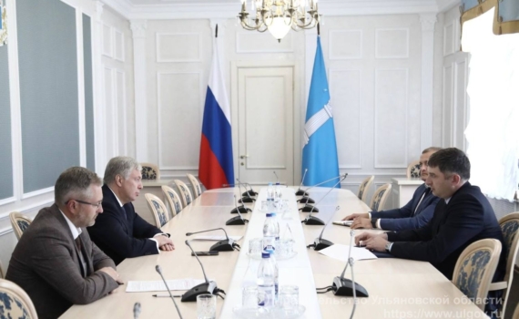 Алексей Русских обсудил с руководителем АО «ПРОМТЕХ-Ульяновск» планы развития предприятия