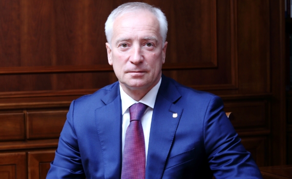 Томский губернатор призвал муниципальных служащих принять участие во Всероссийской премии «Служение»