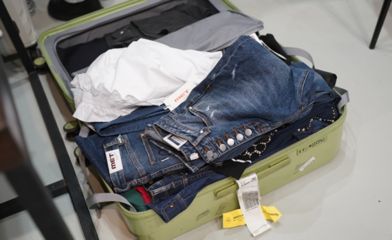 Не покупайте новое, пока не уберете старое: как обновить гардероб к 2026 году разумно Не покупайте новое, пока не уберете старое: как обновить гардероб к 2026 году разумно