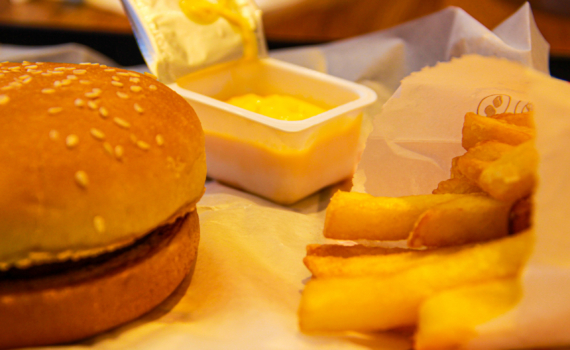 Что делать, если зимой все время хочется есть? Как остановить зимний набор веса — простая стратегия Что делать, если зимой все время хочется есть? Как остановить зимний набор веса — простая стратегия